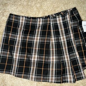 Forever 21 Black and Brown Plaid Mini Skirt